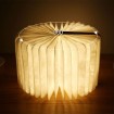 Lampe veilleuse livre décorative