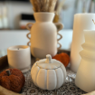 Bougie Citrouille en Ciment - Parfum Cèdre et Bois de Santal